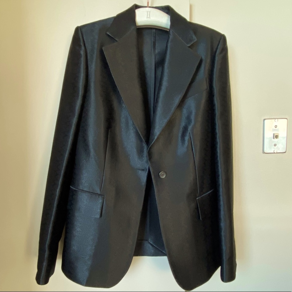 Black Silk Women’s Gucci Blazer